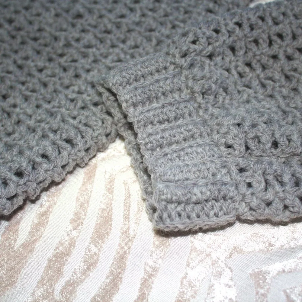 🧶Bizzybe Em's Lightweight Mesh Sweater - Picture 15 of 15